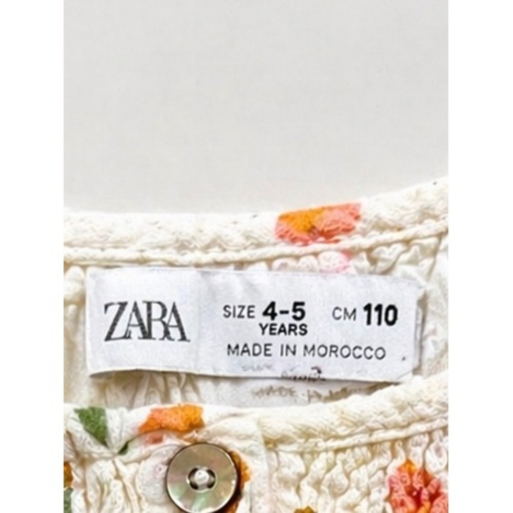Zara Floral Muslin Dress Kids Size 4-5 Cream Boho Smocked Flutter Sleeve - Picture 4 of 4